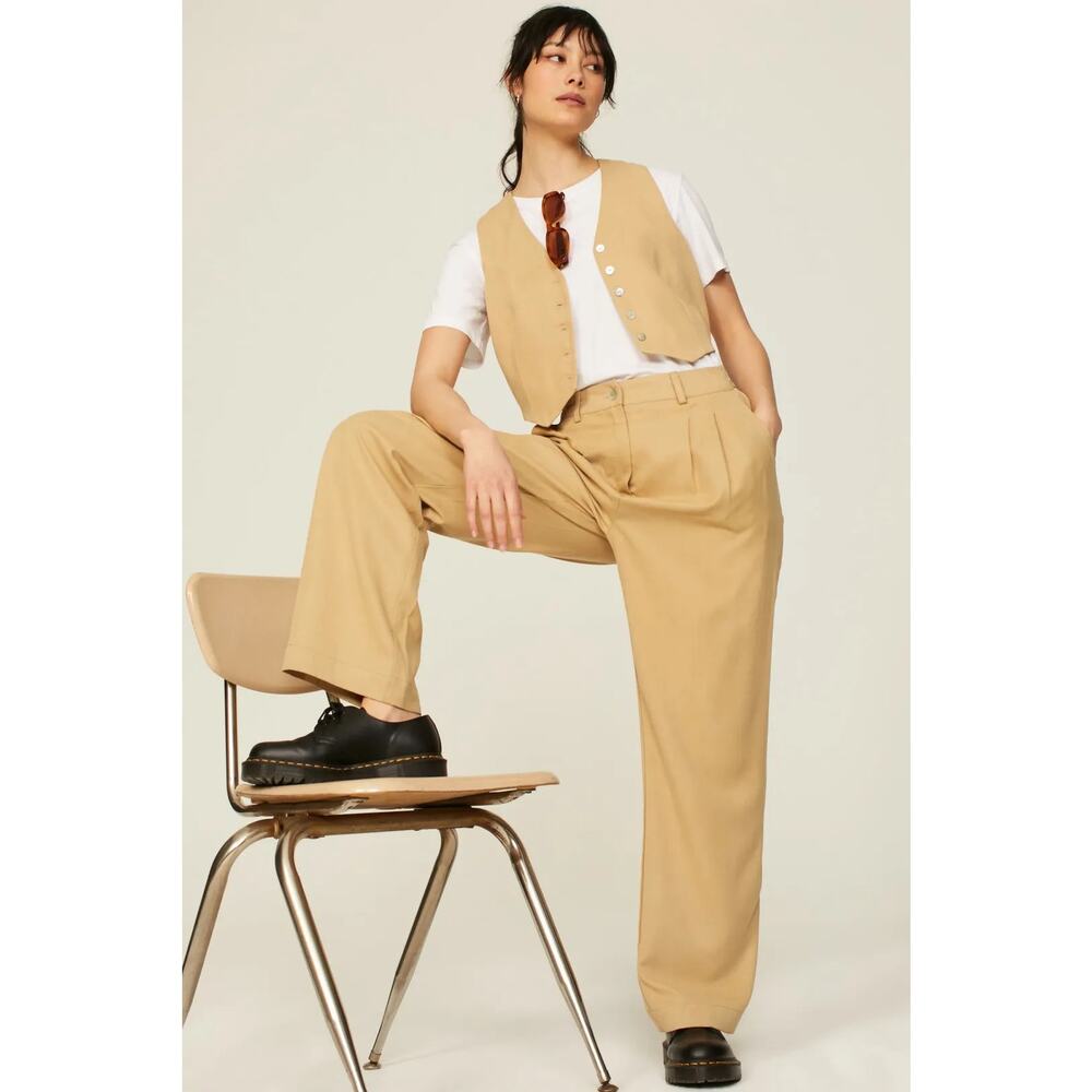 RTR Donni Sand Tan Twill Pleated Wide Leg High Rise Trouser Pants Size Medium